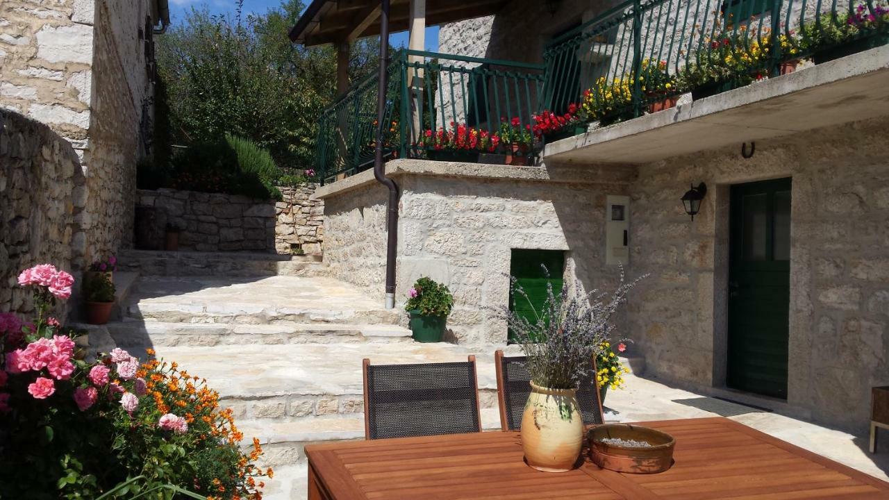 Villa Cetina Milasi المظهر الخارجي الصورة